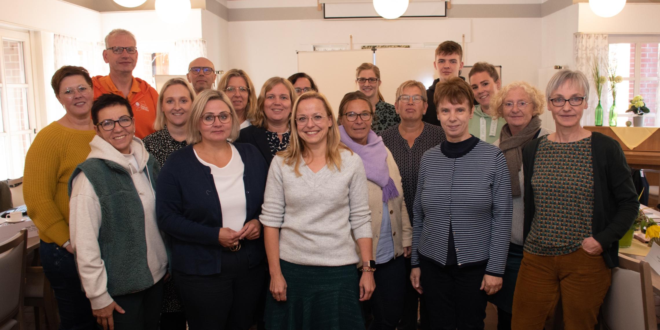 Vertreter der Piloteinrichtungen trafen sich in der Altentagesstätte in Wessum.