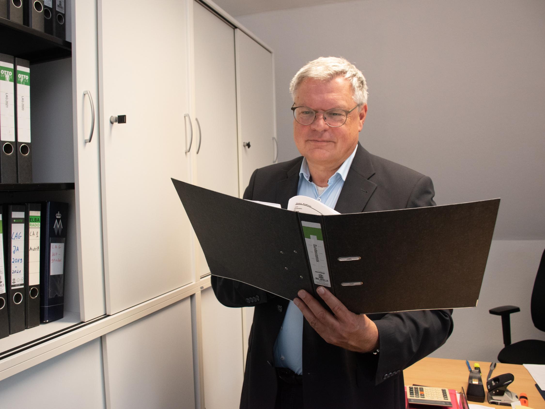 Andreas Dawo leitet die Schuldner- und Insolvenzberatung des Caritasverbandes Ahaus-Vreden.
