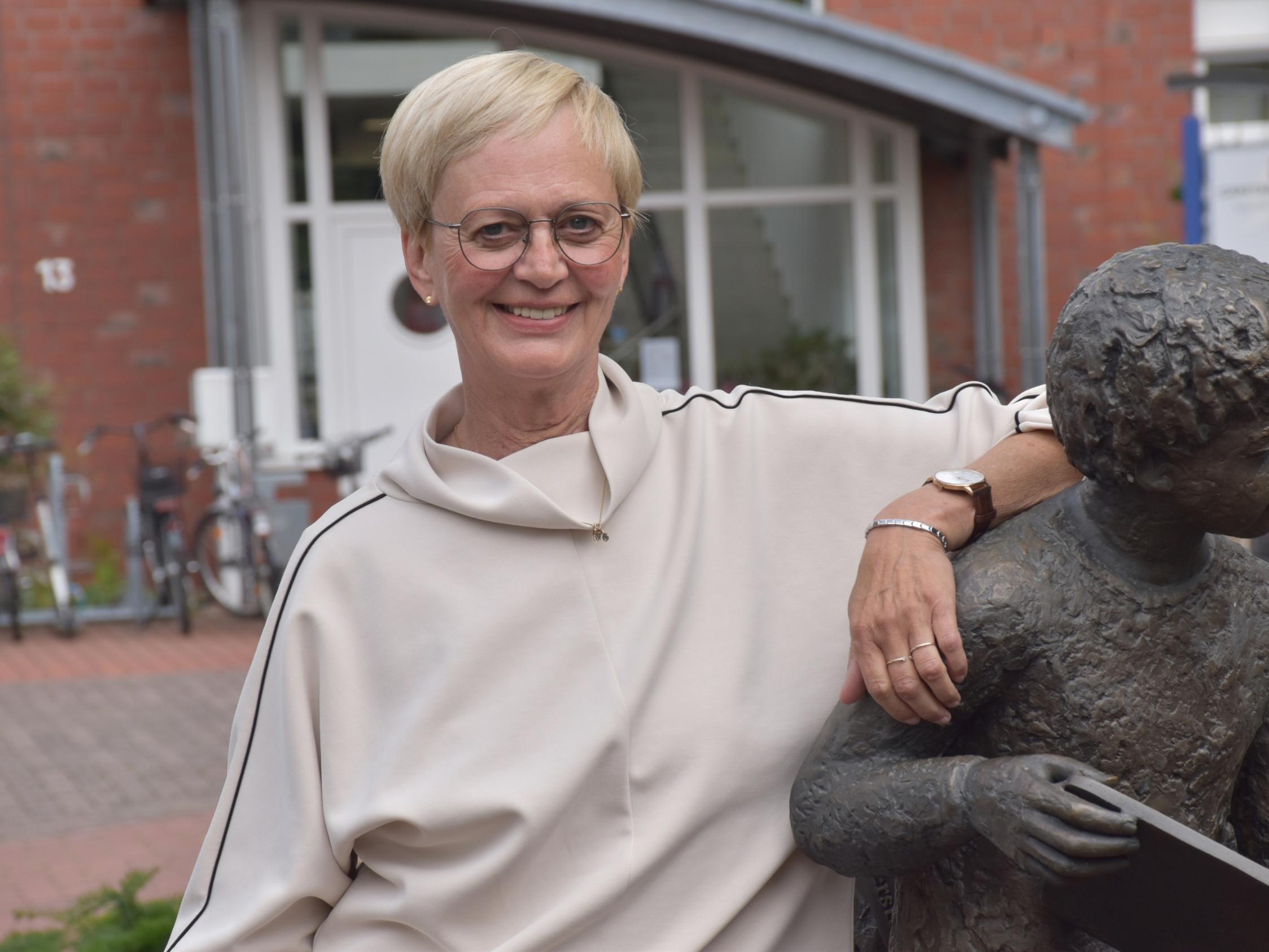 Brigitte Timmer, Leiterin des Familienunterstützenden Dienstes, geht Ende Juni nach 45 Berufsjahren in den Ruhestand.