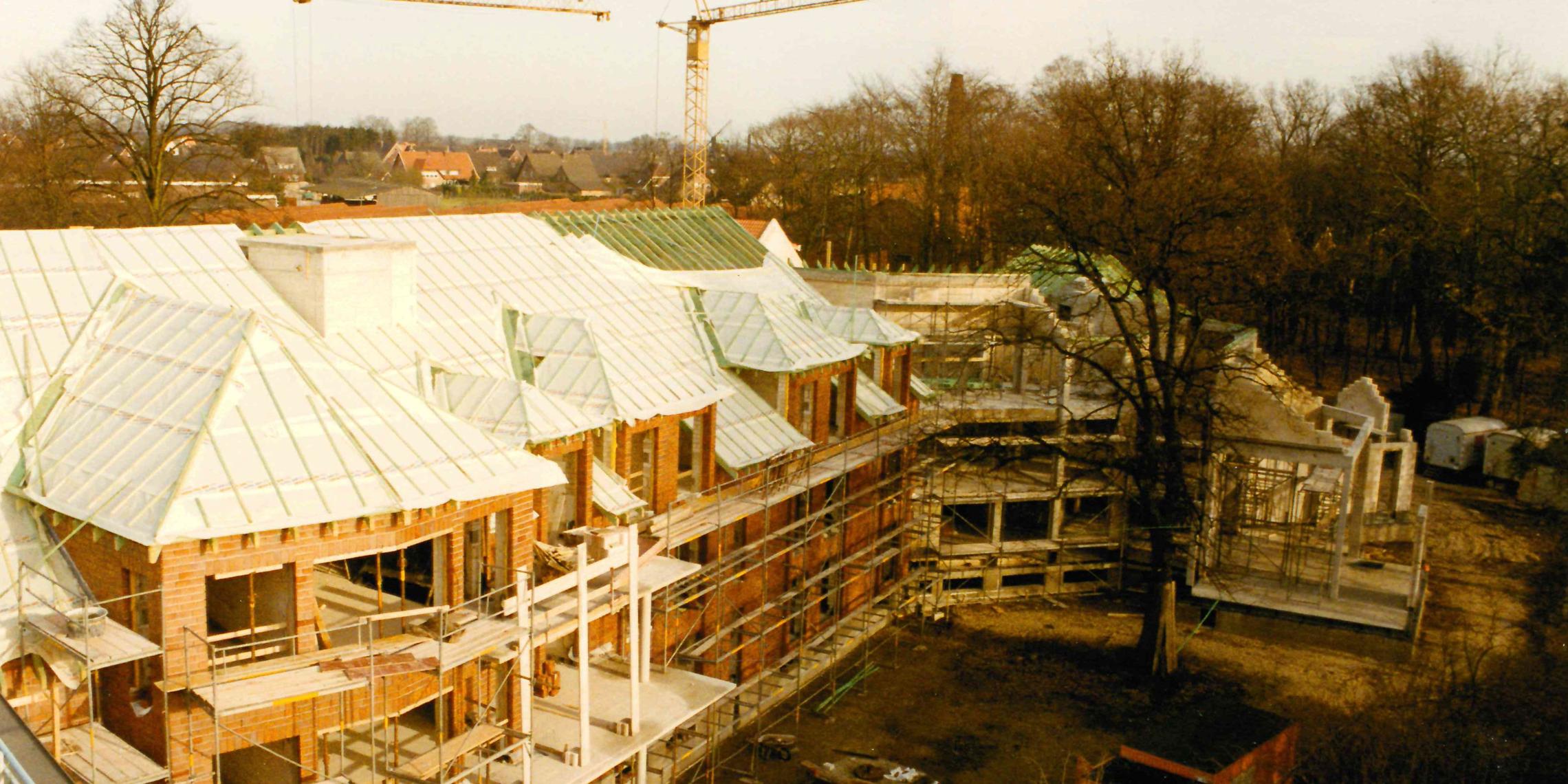 Eine Aufnahme aus der Bauphase, 1993.