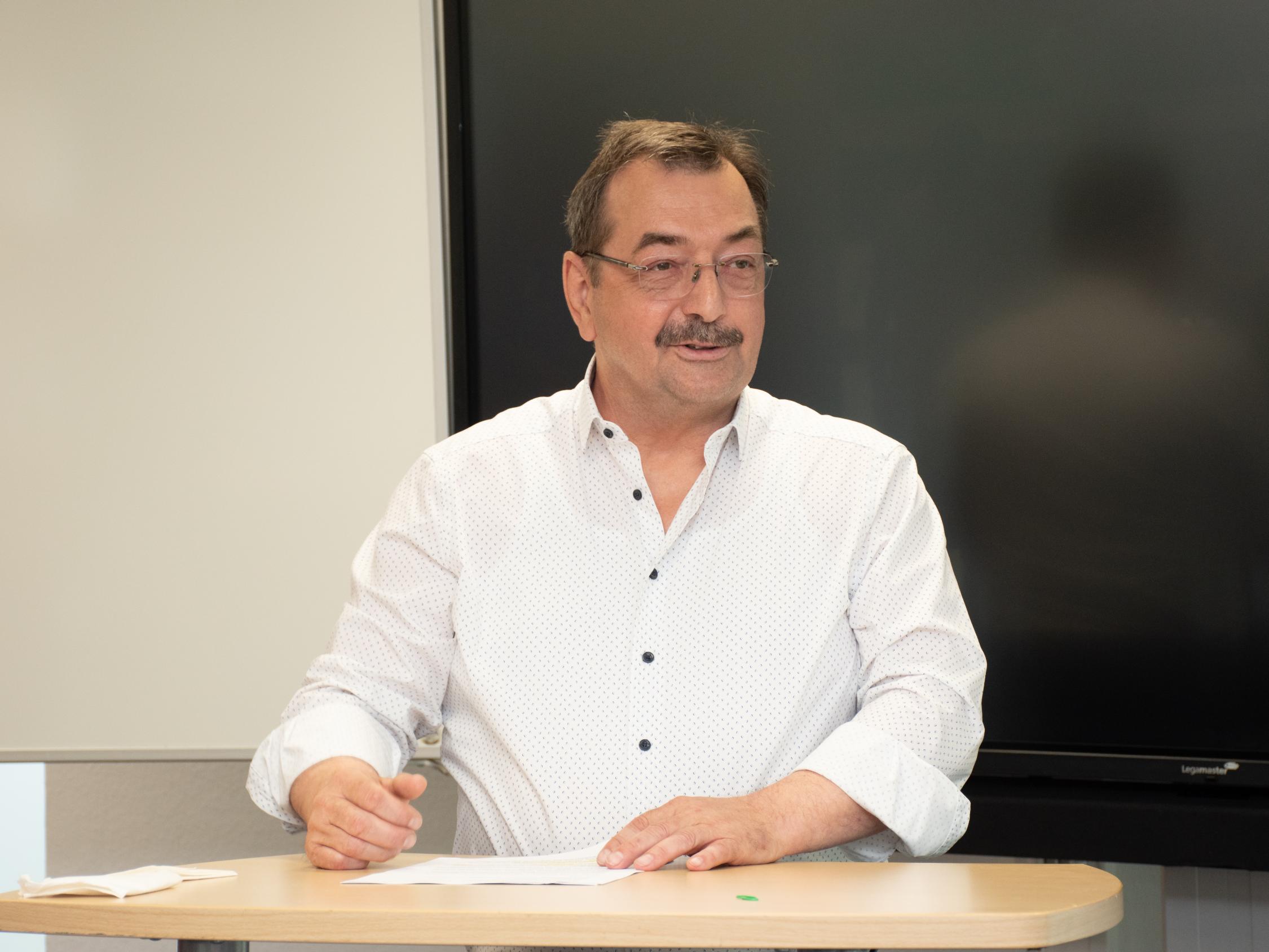 Reinhard Sicking, langjähriger Schulleiter des Caritas Bildungszentrums Ahaus-Wessum.