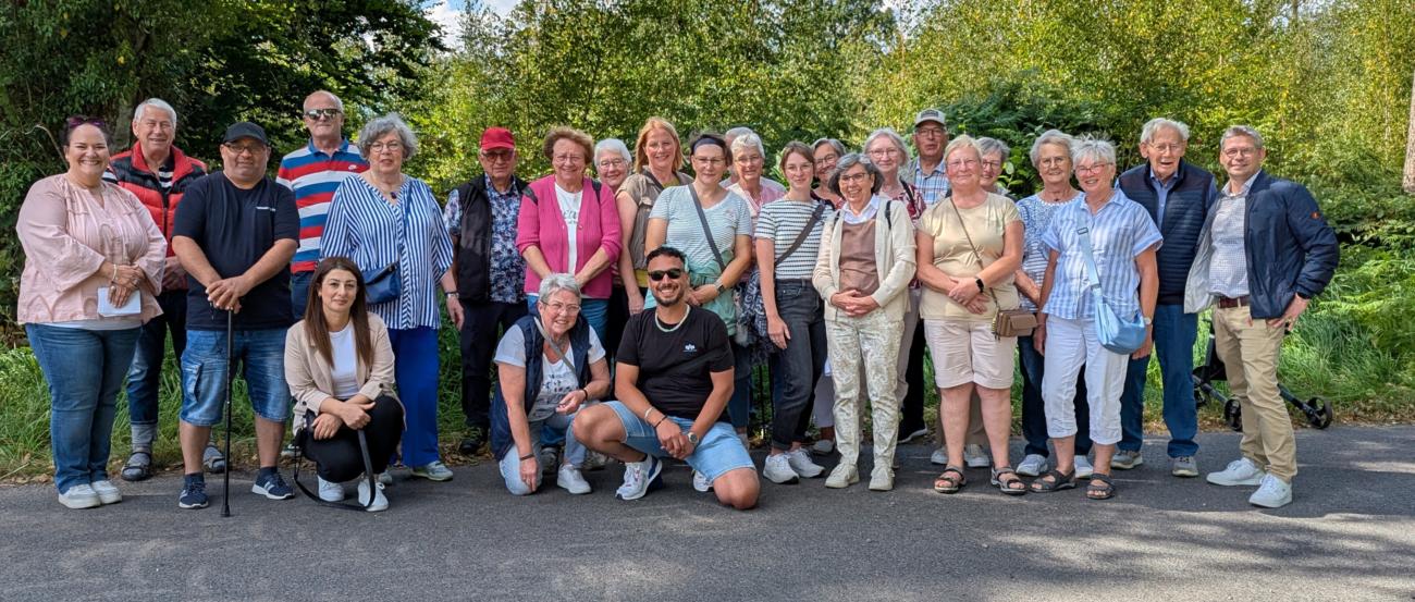 Der Dankeschön-Nachmittag für die Ehrenamtlichen führte in diesem Jahr nach Stadtlohn-Büren. (c) CAV Knapp 30 Ehrenamtliche haben sich in diesem Jahr in Stadtlohn-Büren getroffen und dort eine Wanderung unternommen.
