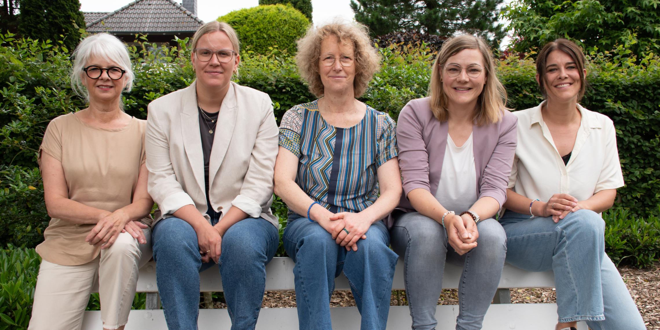 Das BEM-Team: Linda Wagner, Helena Tecker, Christiane Rogalla-Volmer, Sarah Noldes, Vera Lewers (v.l.).