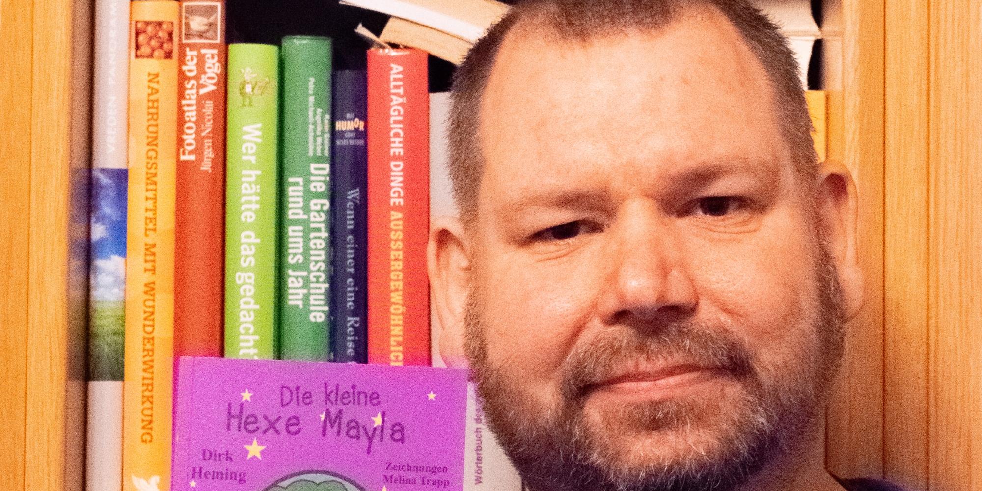 Dirk Heming hat ein Kinderbuch geschrieben: „Die kleine Hexe Mayla“.