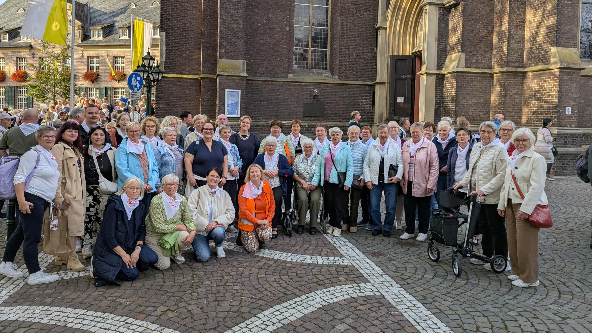 Vom Caritasverband Ahaus-Vreden nahmen 50 Haupt- und Ehrenamtliche an der Wallfahrt teil.
