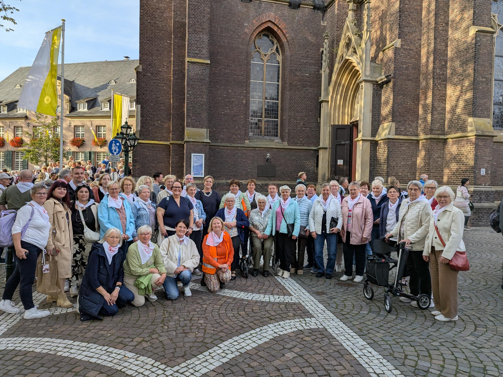 Vom Caritasverband Ahaus-Vreden nahmen 50 Haupt- und Ehrenamtliche an der Wallfahrt teil.