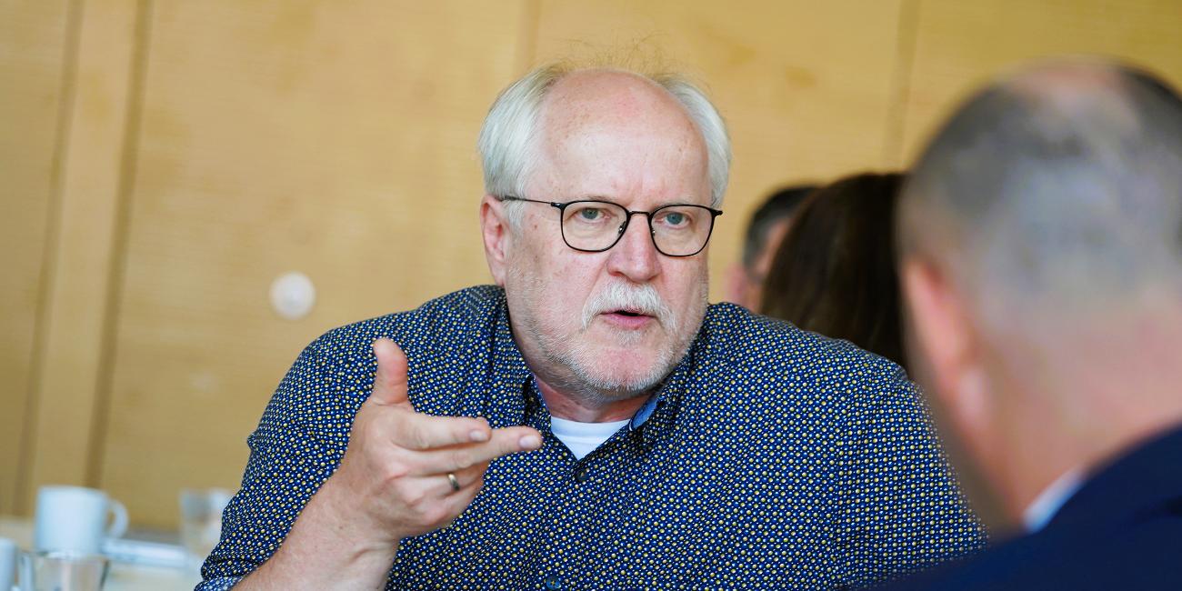 Caritas-Vorstand Matthias Wittland kritisierte die Pläne zur Abkehr von der verlässlichen Refinanzierung tariflicher Löhne.
